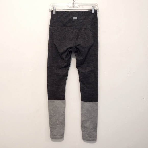 Nicole Miller - High Rise Color Block Leggings - Picture 6 of 10